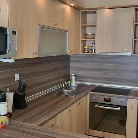 делукс -тюркоазен релакс * Поморие