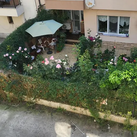 делукс -тюркоазен релакс Apartament Pomorie